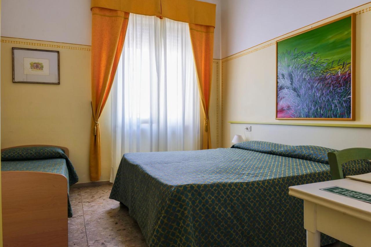 Hotel Club I Pini - Residenza D'Epoca In Versilia Lido di Camaiore Dış mekan fotoğraf