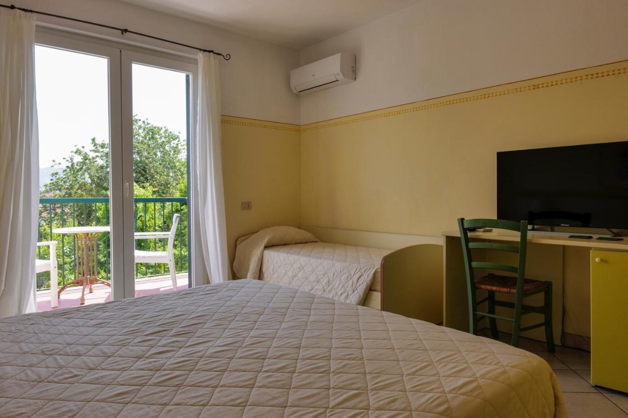 Hotel Club I Pini - Residenza D'Epoca In Versilia Lido di Camaiore Dış mekan fotoğraf