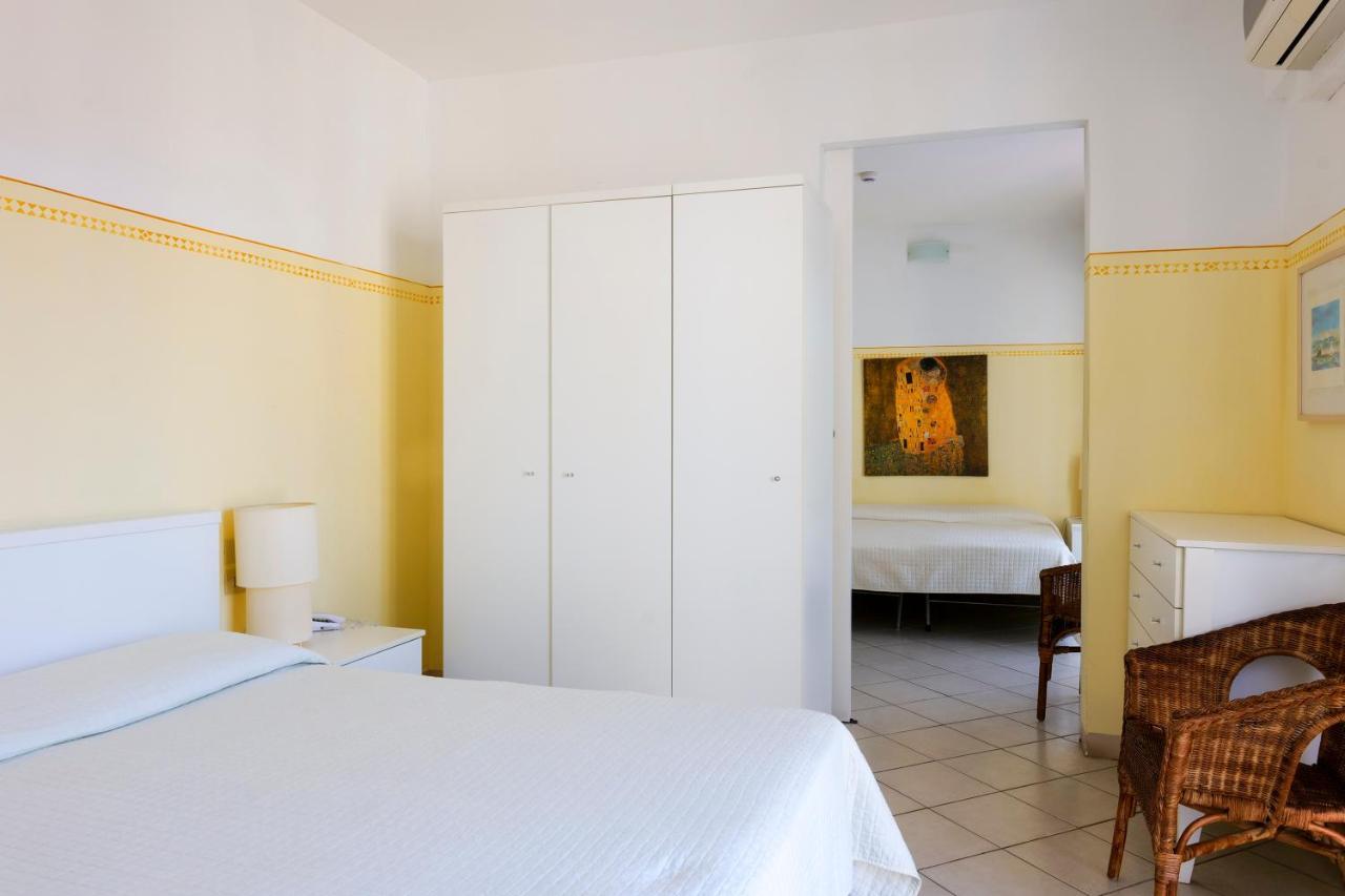 Hotel Club I Pini - Residenza D'Epoca In Versilia Lido di Camaiore Dış mekan fotoğraf