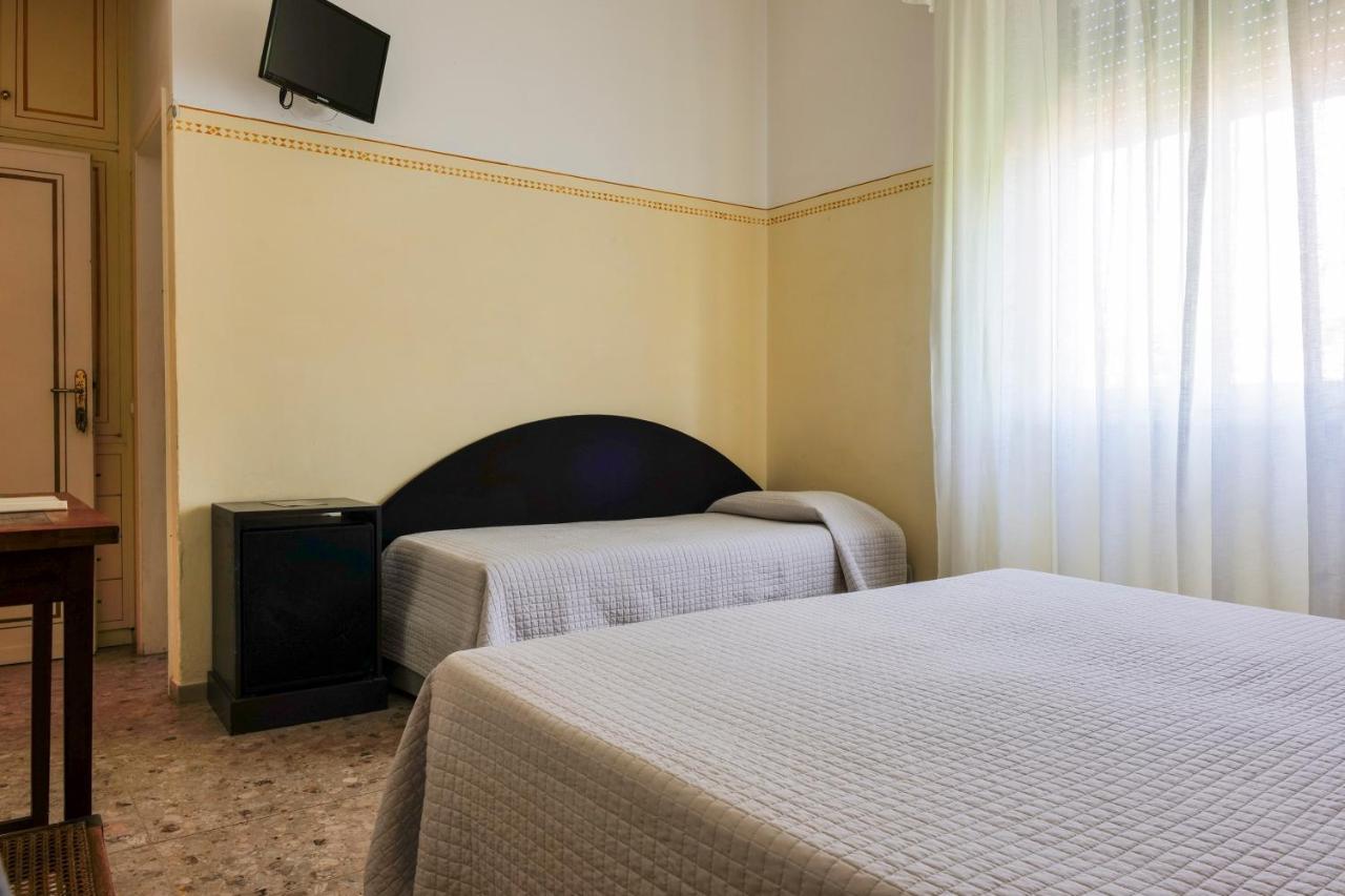 Hotel Club I Pini - Residenza D'Epoca In Versilia Lido di Camaiore Dış mekan fotoğraf